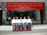 Chủ tịch Hiệp hội Sắn Việt Nam và các thành viên